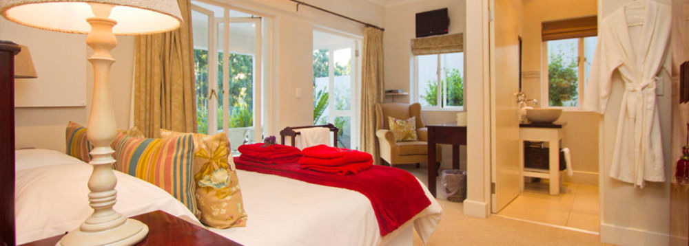 Apple And Spice Guest House George Exterior photo